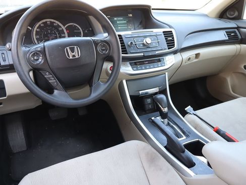 Used 2015 Honda Accord EX image 5