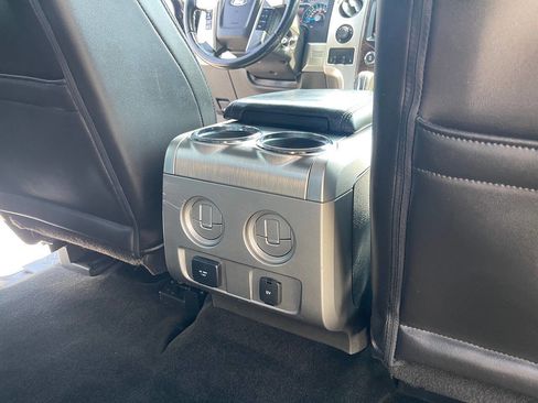 Used 2013 Ford F150 Platinum image 35