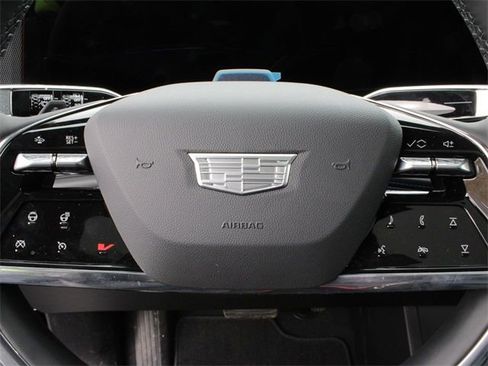 New 2025 Cadillac Escalade IQ Sport 1 w/ Smart Trailering package image 17