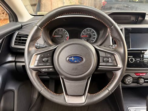 Used 2018 Subaru Crosstrek 2.0i Premium AWD/4WD image 15