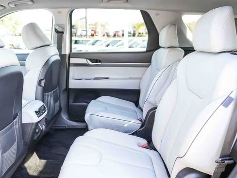 Used 2023 Hyundai Palisade SEL AWD/4WD image 18