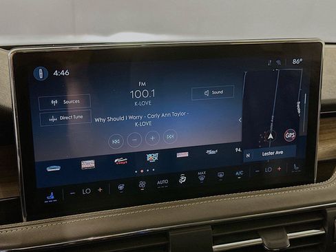 Used 2024 Lincoln Corsair Reserve w/ Equipment Group 202A AWD/4WD image 7