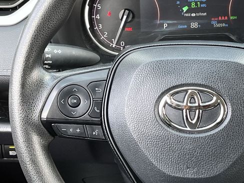 Used 2024 Toyota RAV4 XLE FWD image 12
