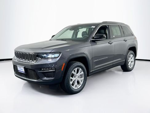 Used 2023 Jeep Grand Cherokee Limited AWD/4WD image 1