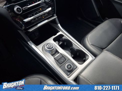 Certified 2023 Ford Explorer Limited w/ Hybrid Equipment Group 310A AWD/4WD image 30