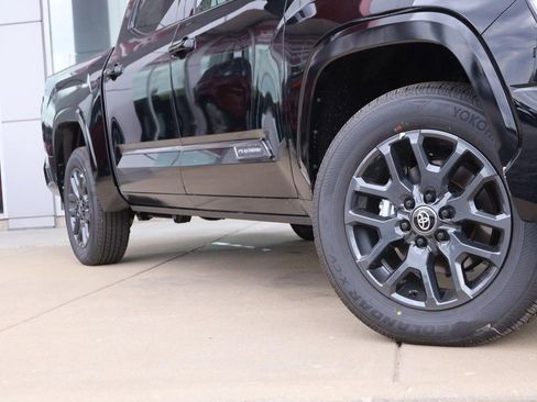 New 2026 Toyota Tundra Platinum AWD/4WD image 3
