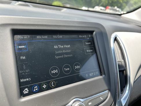 Used 2019 Chevrolet Equinox LT FWD image 13