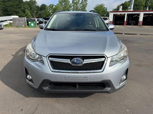 Used 2017 Subaru Crosstrek 2.0i Limited AWD/4WD image 8