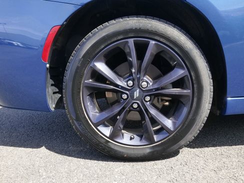 Used 2021 Dodge Charger SXT w/ Blacktop Package image 9