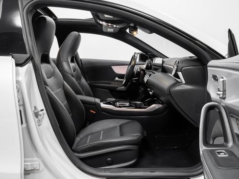 Used 2020 Mercedes-Benz CLA 45 AMG 4MATIC image 21