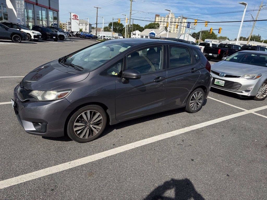 Used 2017 Honda Fit EX image 1