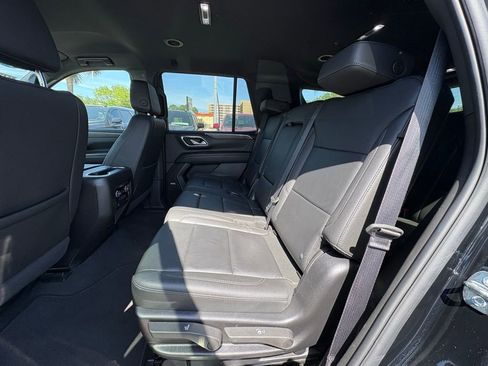 Used 2024 Chevrolet Tahoe LT RWD image 14