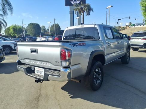 Used 2023 Toyota Tacoma TRD Off-Road AWD/4WD image 8