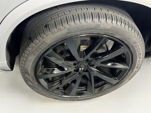 Used 2023 Volvo XC90 B6 Plus w/ Protection Package Premier image 33