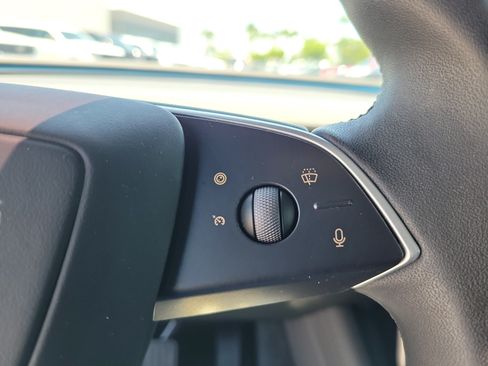 Used 2025 Tesla Model 3 Long Range RWD image 26