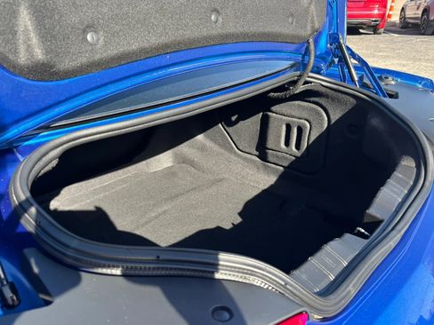 Used 2017 Chevrolet Camaro LT image 18