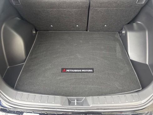 Used 2025 Mitsubishi Eclipse Cross SE image 18