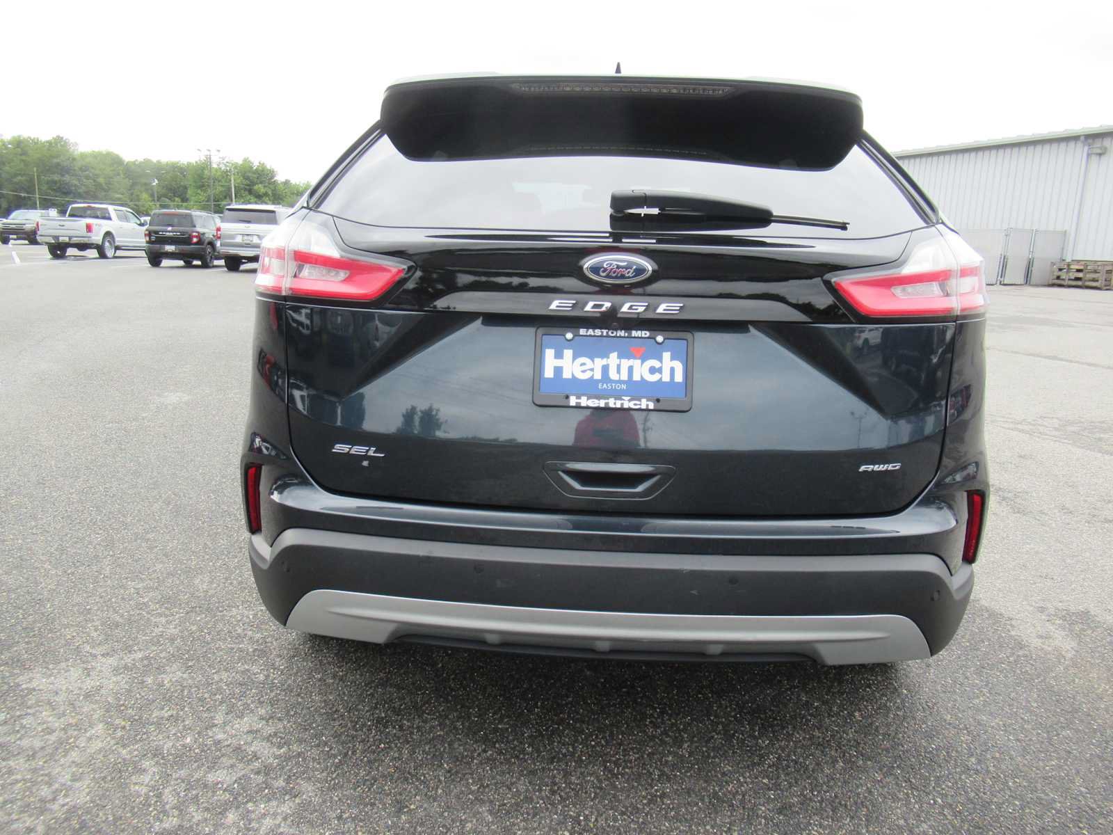 Certified 2023 Ford Edge SEL w/ Convenience Package AWD/4WD image 6
