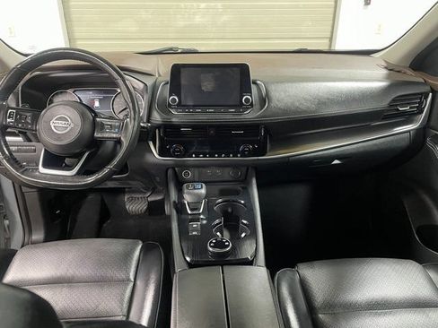 Used 2021 Nissan Rogue SV AWD/4WD image 13