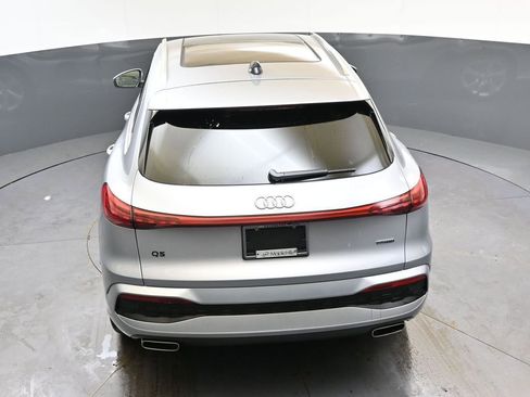 Used 2025 Audi Q5 Premium Plus w/ Premium Plus image 47