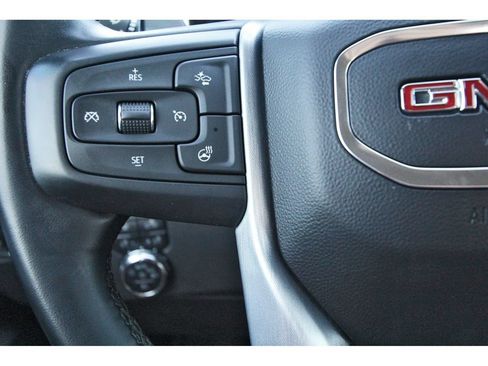 Used 2023 GMC Sierra 1500 SLT AWD/4WD image 17