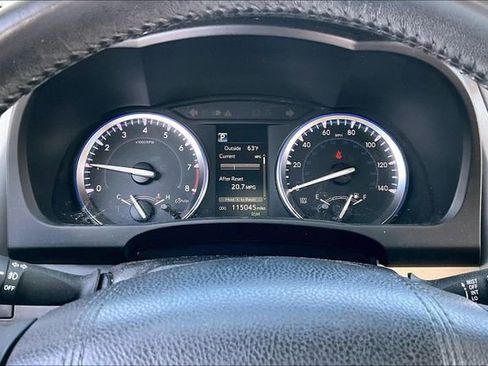 Used 2017 Toyota Highlander FWD V6 image 20