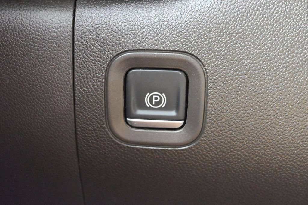 Used 2021 GMC Sierra 1500 SLT AWD/4WD image 20