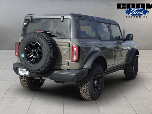 New 2026 Ford Bronco Badlands AWD/4WD image 3