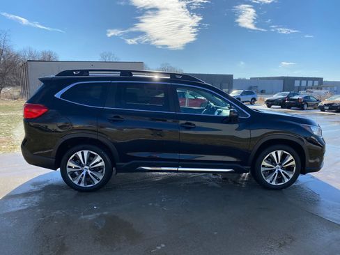 Used 2019 Subaru Ascent Limited image 7