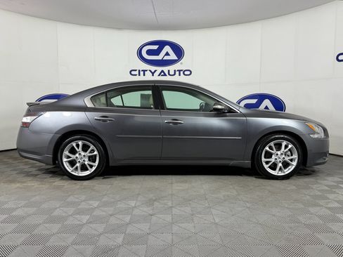 Used 2014 Nissan Maxima 3.5 SV image 3