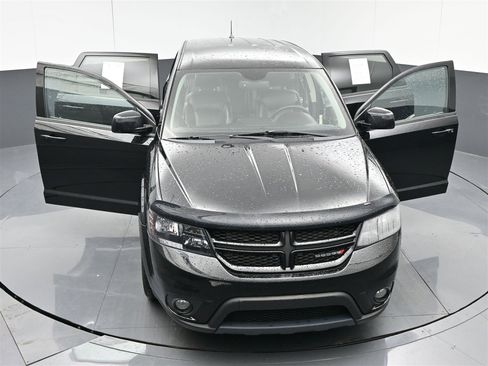 Used 2017 Dodge Journey GT w/ Driver Convenience Group image 39