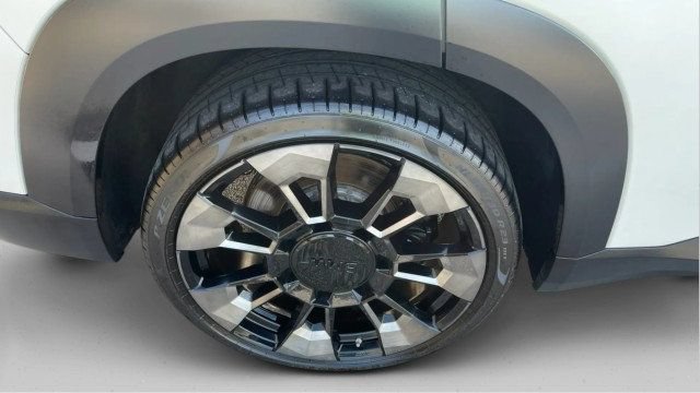 Used 2024 BMW XM AWD/4WD image 22