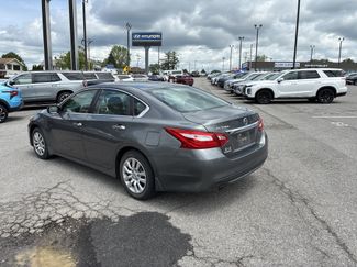 Used 2017 Nissan Altima 2.5 S w/ Power Driver Seat Package FWD video 4