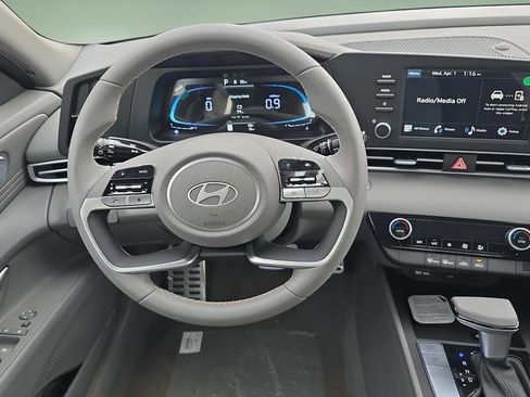 New 2026 Hyundai Elantra Sport FWD image 23