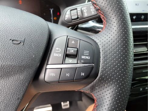 Used 2024 Ford Escape ST-Line w/ Tech Pack #1 AWD/4WD image 21