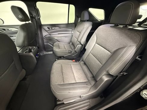 Used 2024 Chevrolet Traverse LT AWD/4WD image 10