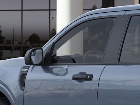 New 2025 Ford Maverick XLT image 21