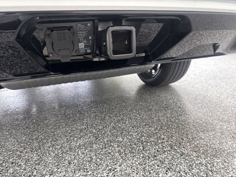 New 2026 Volkswagen Atlas SEL Premium R-Line image 9