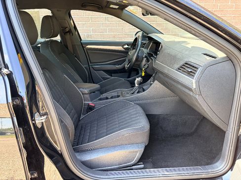 Used 2024 Volkswagen Jetta Sport FWD image 18