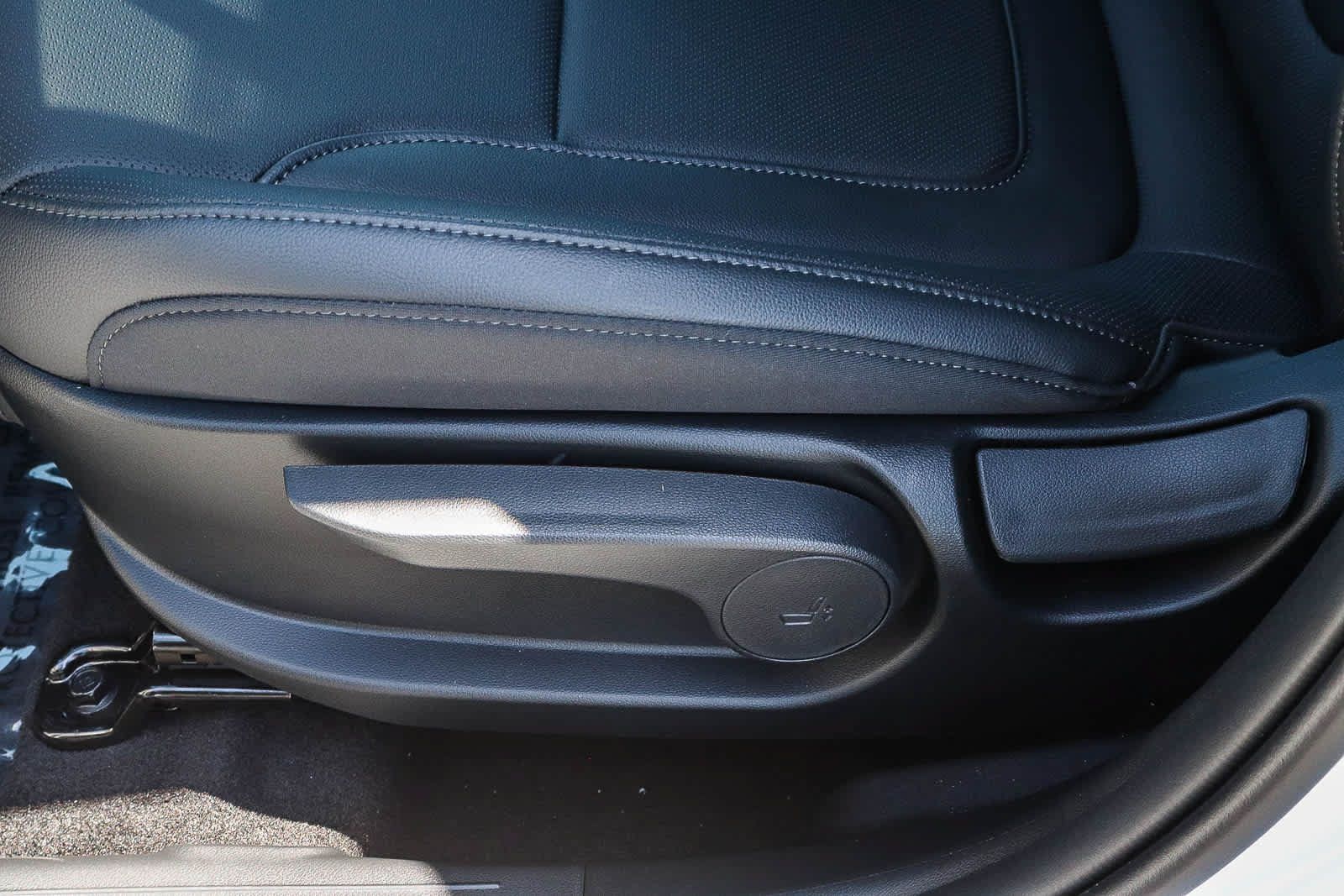 New 2027 Hyundai Santa Cruz SE FWD image 30