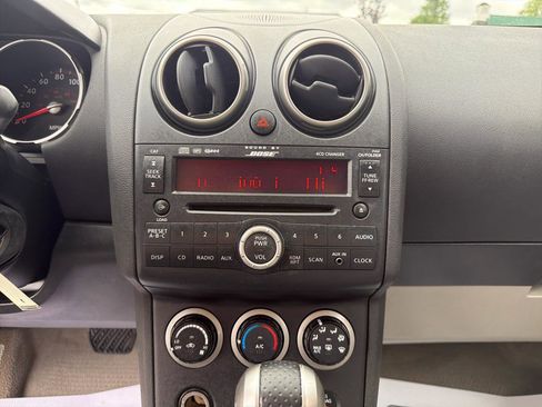 Used 2009 Nissan Rogue SL w/ Premium Pkg AWD/4WD image 11