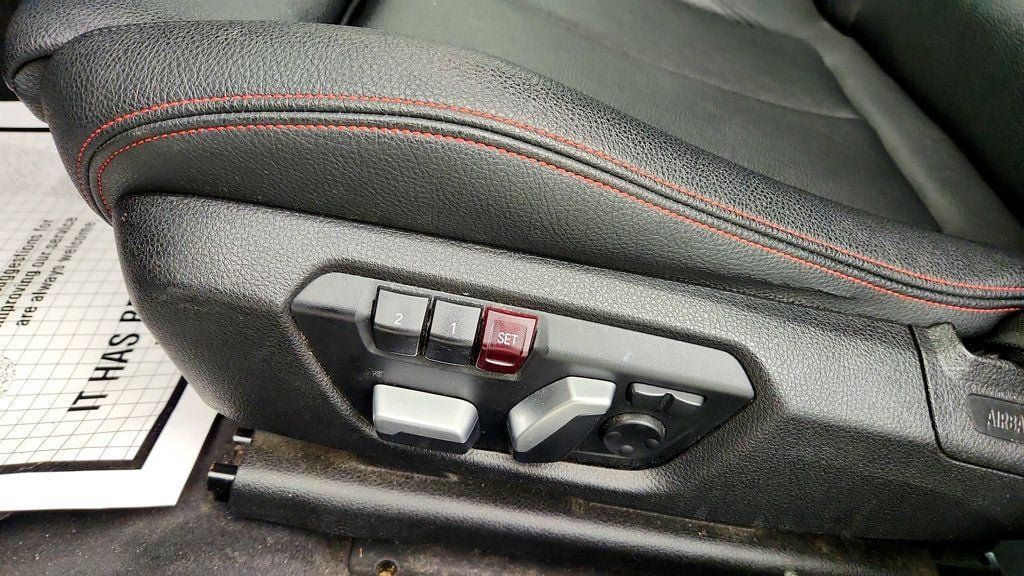 Used 2018 BMW 330i Gran Turismo xDrive AWD/4WD image 11
