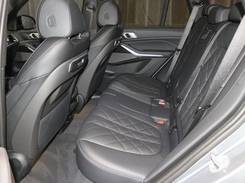 Certified 2024 BMW X5 xDrive40i w/ M Sport Package image 11