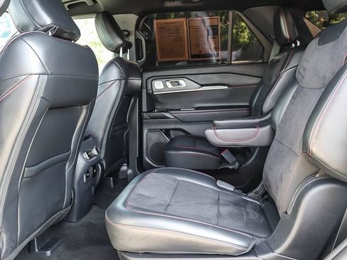 Certified 2025 Ford Explorer ST w/ Sun And Sound Package AWD/4WD image 21
