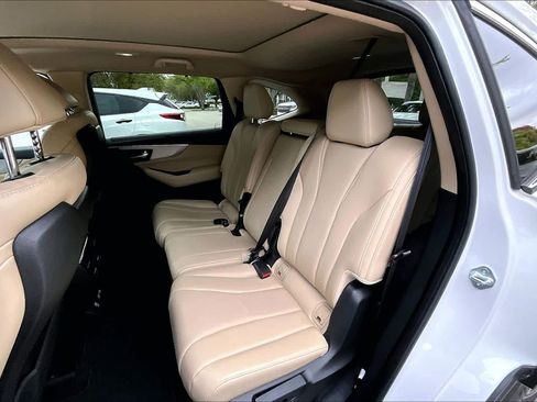 Certified 2024 Acura MDX w/Technology Package image 21