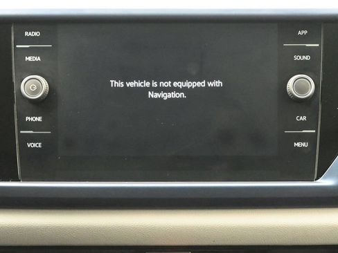 Used 2022 Volkswagen Taos SE FWD image 10