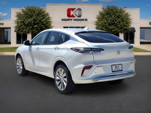 Used 2025 Buick Envista Avenir FWD image 4