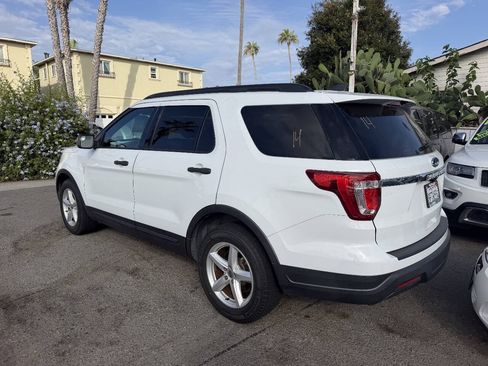 Used 2018 Ford Explorer FWD image 7