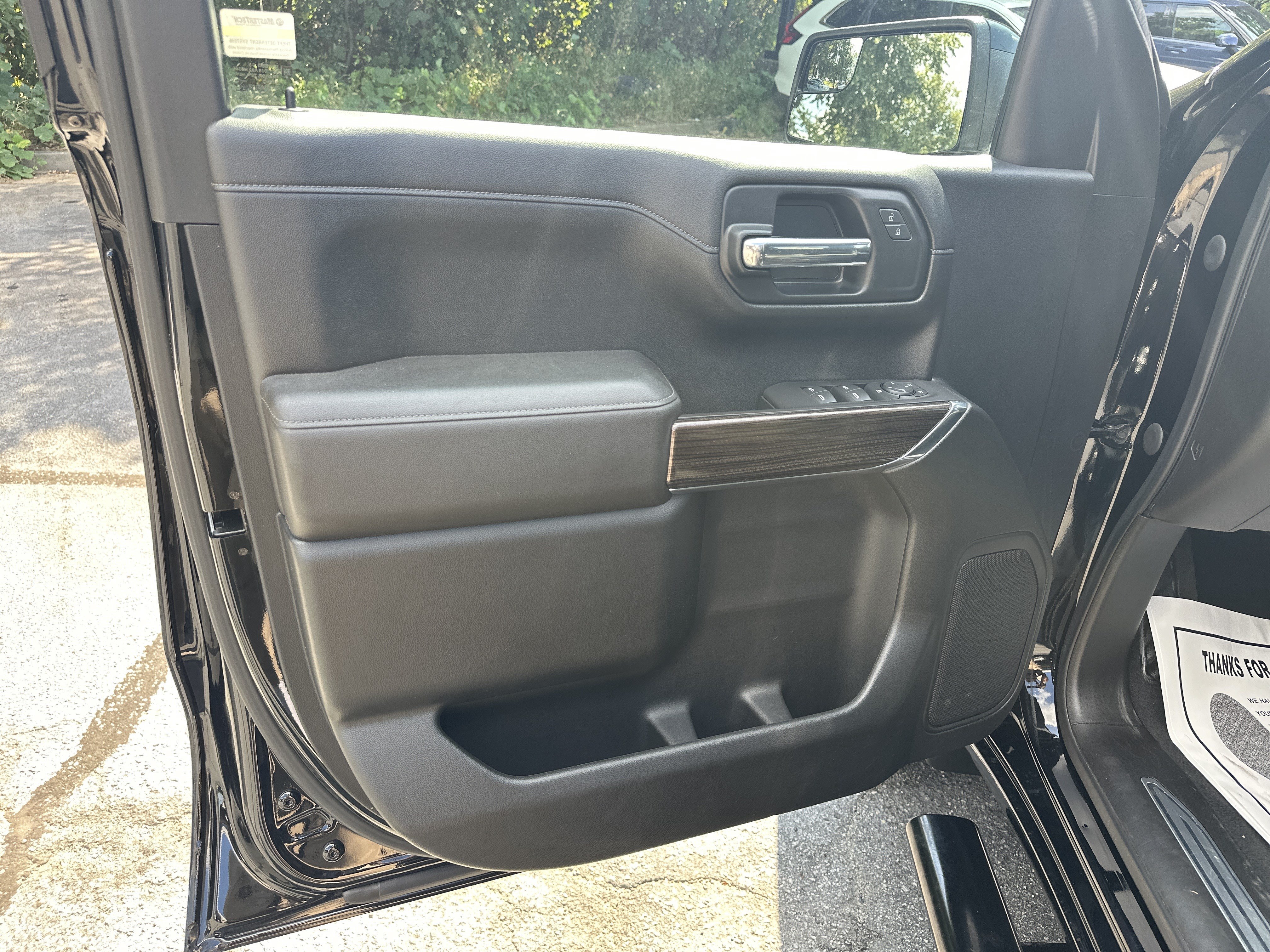 Used 2021 Chevrolet Silverado 1500 LT Trail Boss AWD/4WD image 10