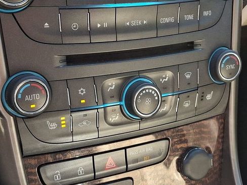 Used 2013 Chevrolet Malibu Eco w/ Leather Package image 19